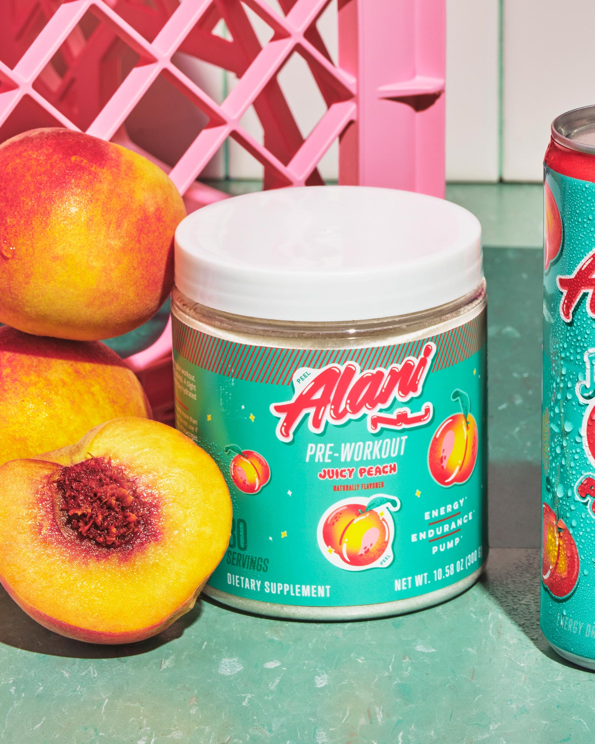 pre-workout-juicy-peach-30-servings-f9 old_ProductPagePWOLifestyle3_77022674-d0da-499a-8941-6c66b1f93261.jpg